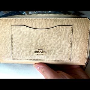 Coach wallet